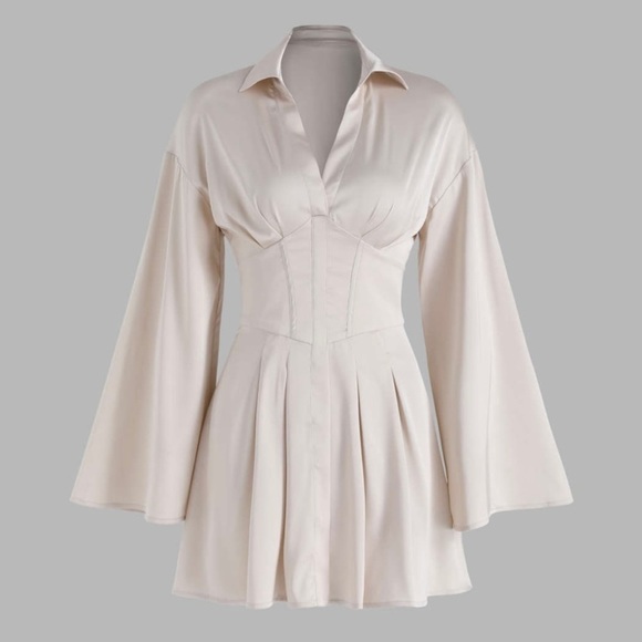 Satin bell sleeve corset dress - Picture 2 of 2